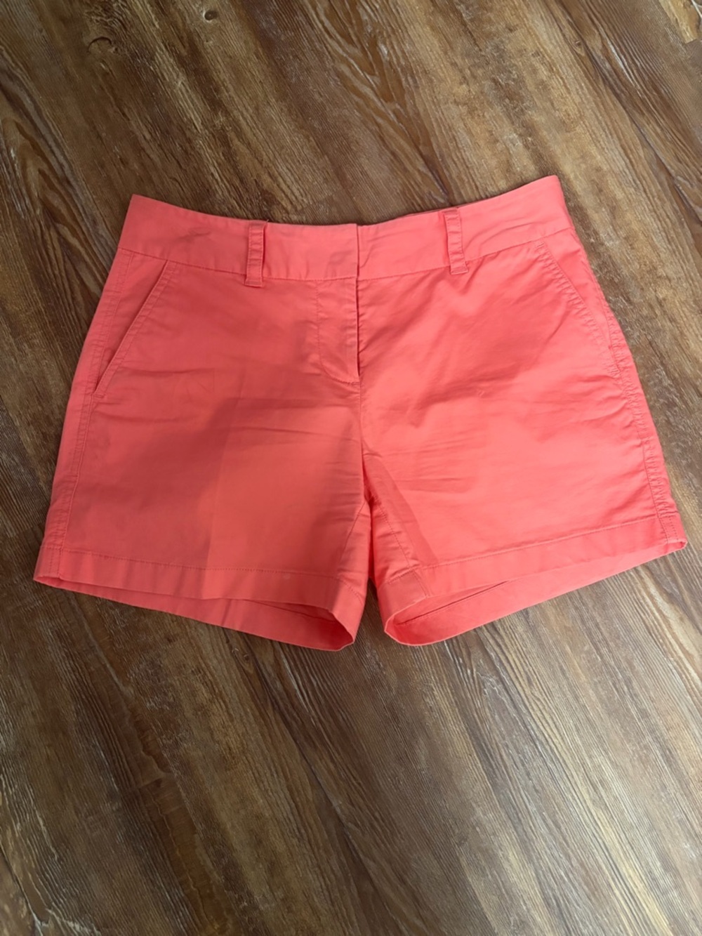 Women’s Vineyard Vine shorts size 4